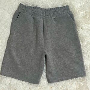 Zyia Active Youth Gray Performance Shorts Size 12–14
